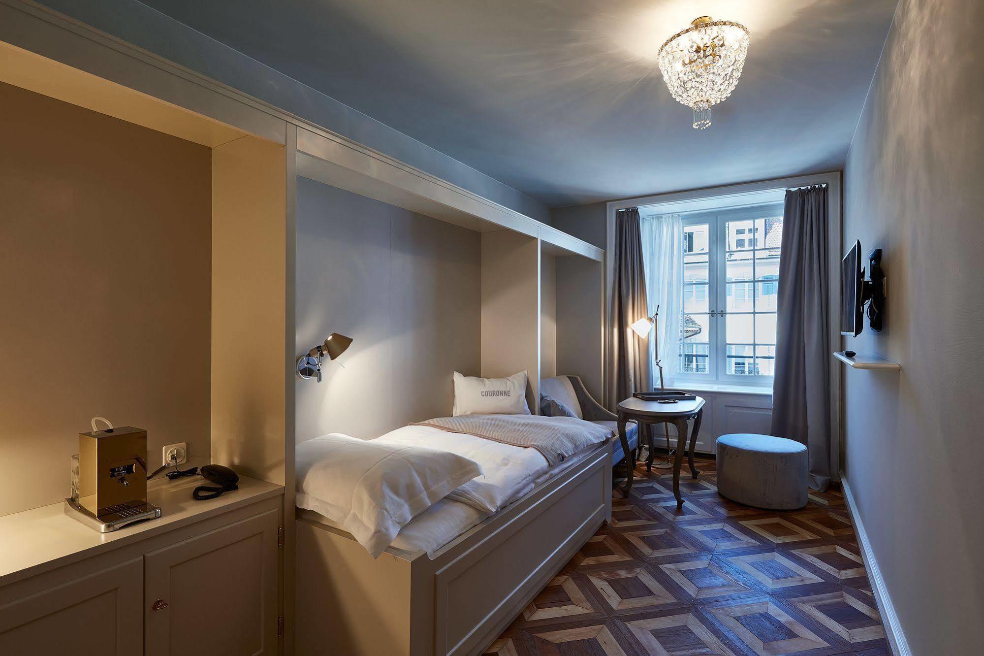 Boutique Hotel La Couronne โซโลทูร์น ภายนอก รูปภาพ