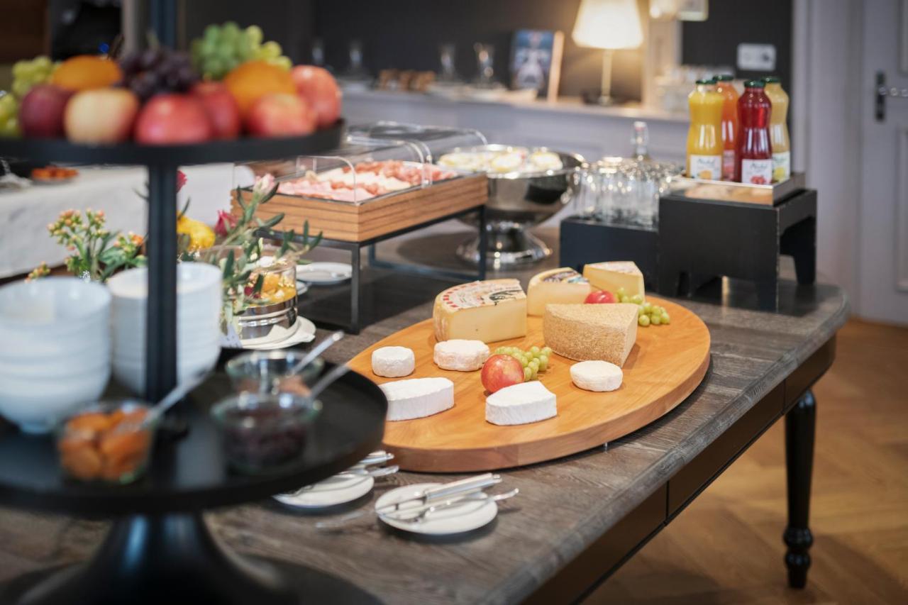 Boutique Hotel La Couronne โซโลทูร์น ภายนอก รูปภาพ
