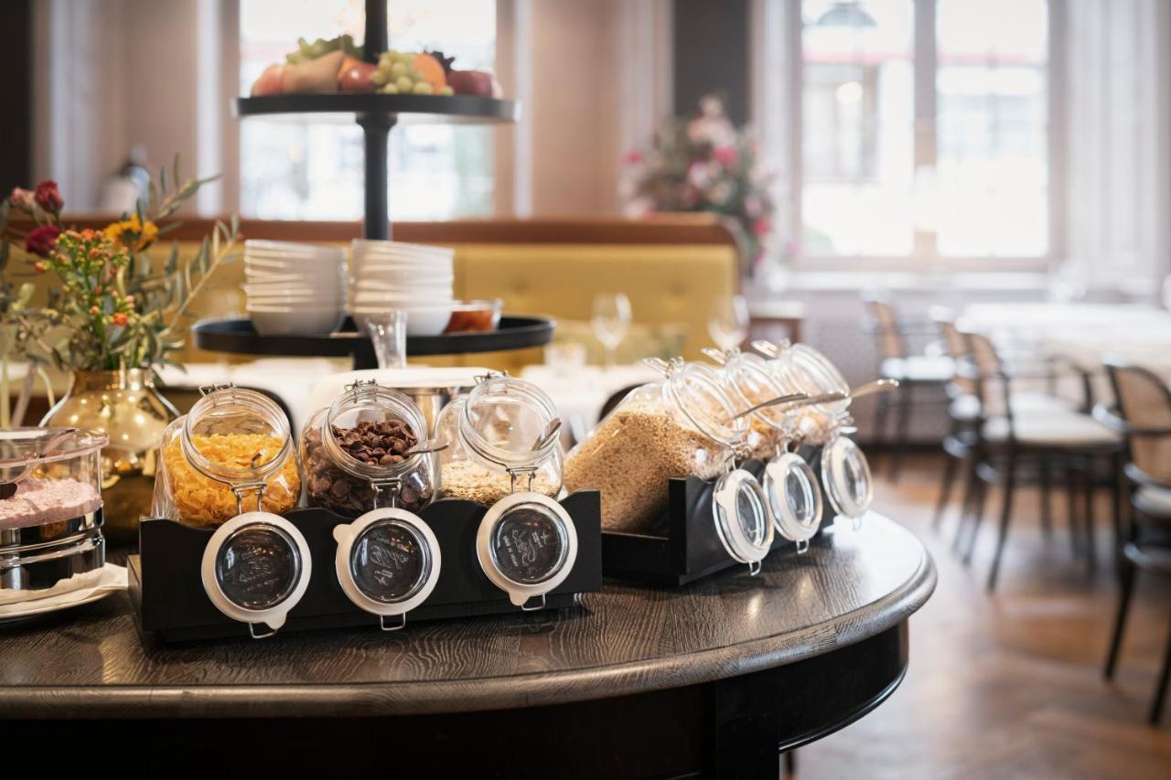 Boutique Hotel La Couronne โซโลทูร์น ภายนอก รูปภาพ